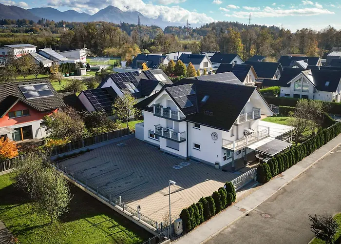 Πανσιόν Kovac 3*