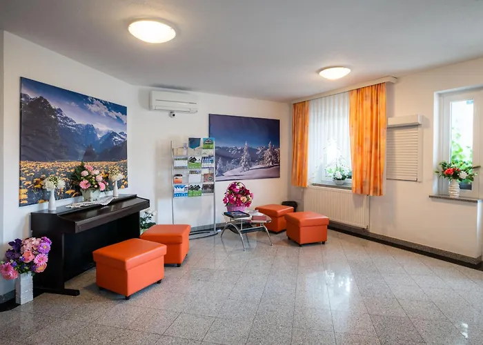 بينزيون كوفاتش رادوفيتْسا