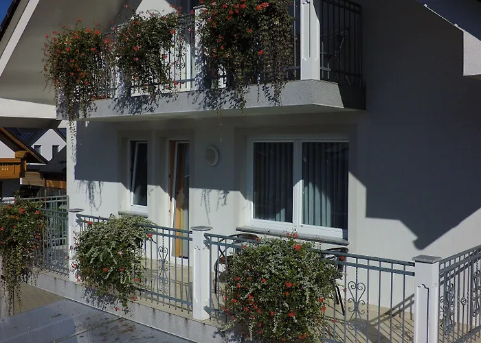 Kovac Πανσιόν Radovljica