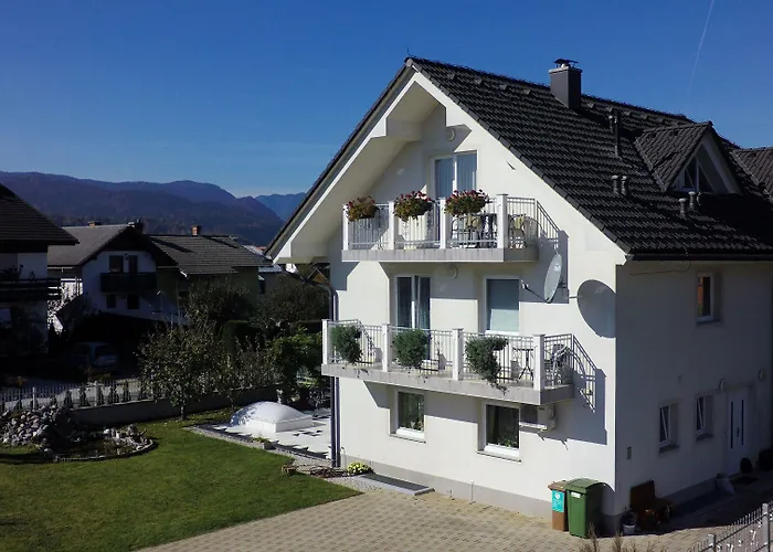 Kovac Πανσιόν