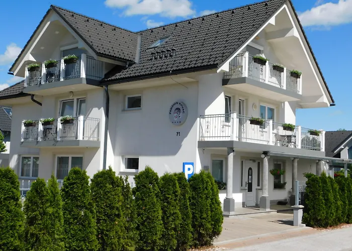 بيت ضيافة بينزيون كوفاتش رادوفيتْسا